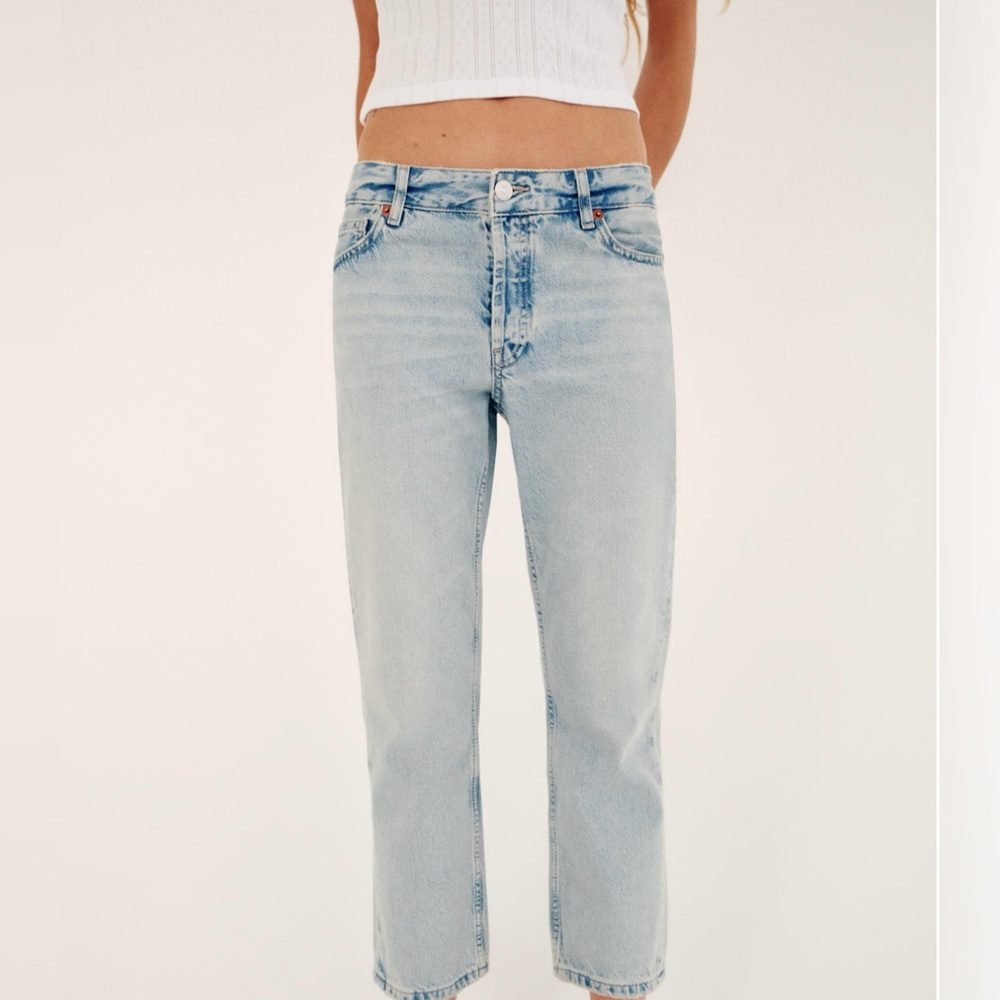 NWT TRF LOW RISE STRAIGHT CUT CROPPED JEANS - Picture 2 of 11